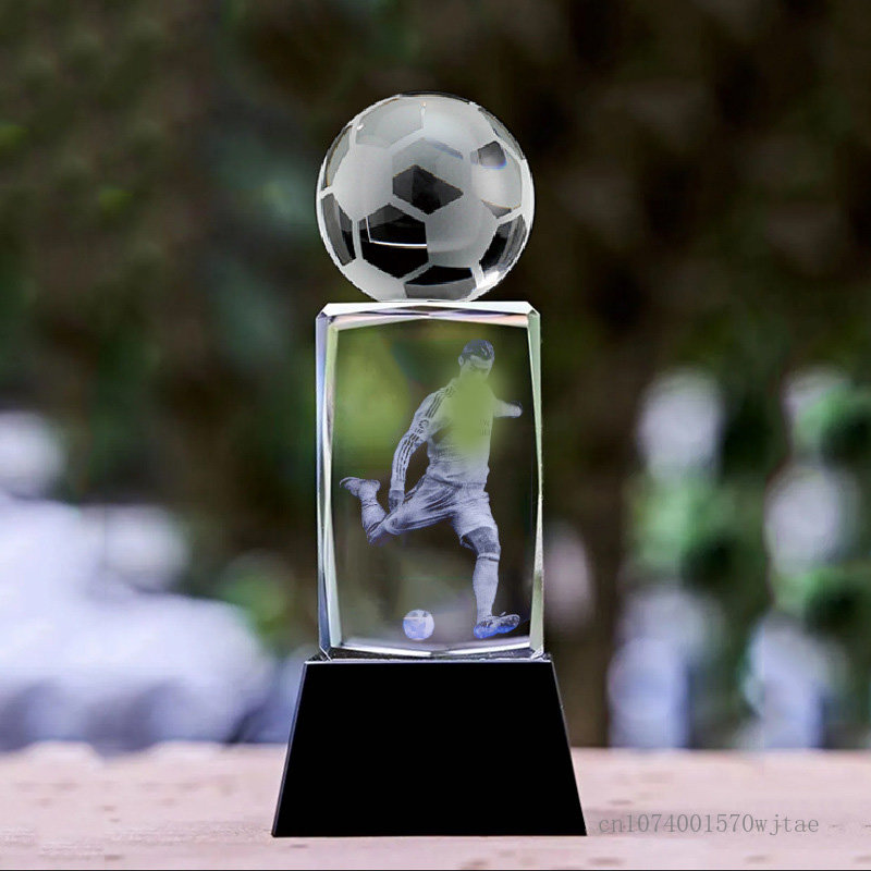 Troféu de Cristal Personalizad - Badminton Europe avaliação e preço
